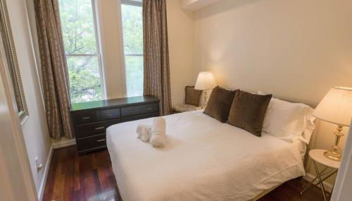 Above Maxwell Wine Bar - Super Central 2Bed 2Bath - Photo 4