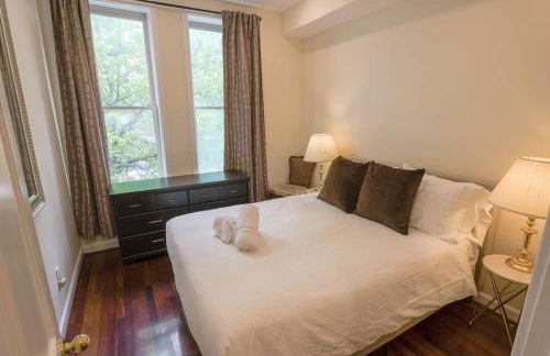 Above Maxwell Wine Bar - Super Central 2Bed 2Bath - Foto 4