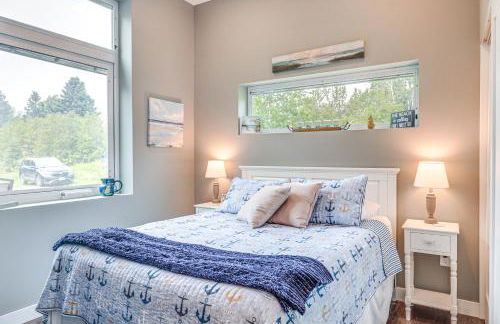 Walk to Lake Superior and Beach Modern Retreat - Foto 5