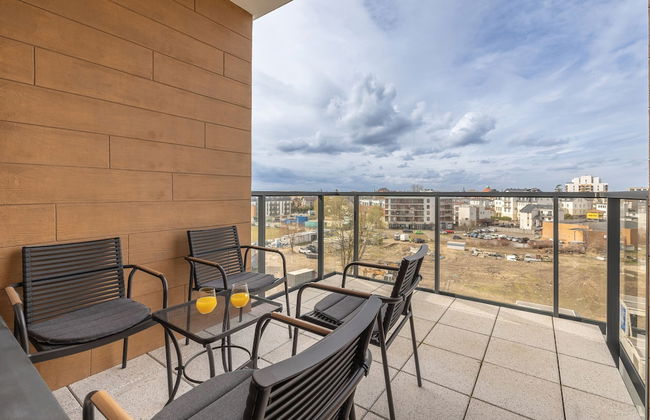 Bel Mare Apartment w/ Balcony by Renters - Foto 34