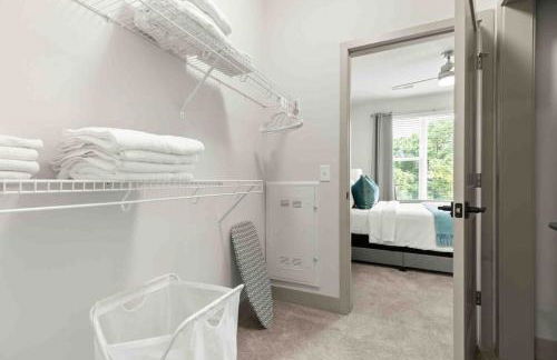 Serene Living 5 Min From Downtown - Foto 16