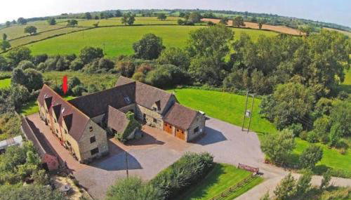 Stunning Cottage on the Edge of the Cotswolds - Foto 2