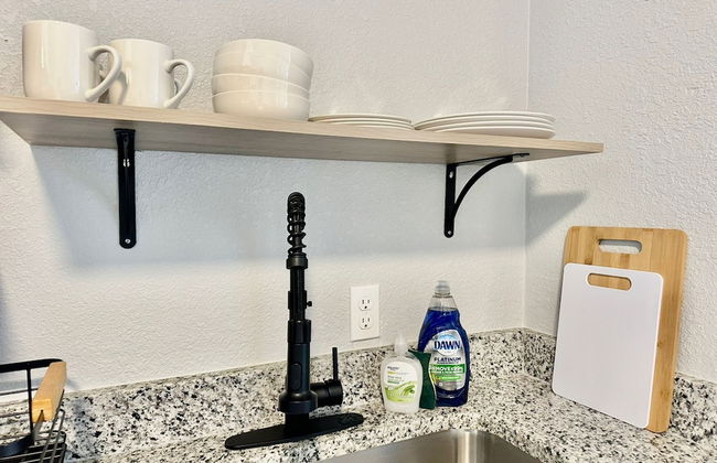 Vintage Vibes Modern Comfort 2BR for 6 Guests - Foto 20