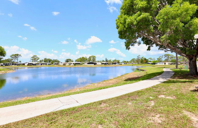 Golden Tee in North Fort Myers - Foto 9