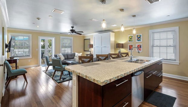 Cloud Suite on Duval Luxury Condo Epic Location - Foto 3, Habitación