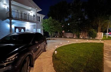 Sleeps 24+ Luxury house Near Chicago 12 king beds - Foto 72