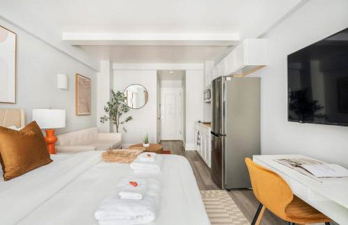 73-1104 New Studio UWS Doorman Gym - Foto 11