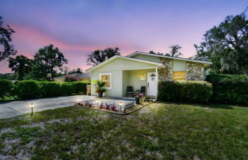 Relaxing Modern Home Sleeps 6 Pool BBQ Firepit - Foto 22