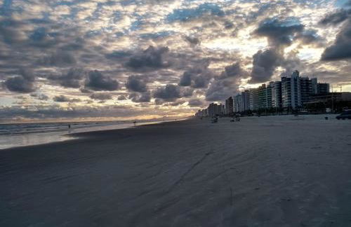 Casa para relaxar perto do mar, a 300 metros da Praia - Foto 40