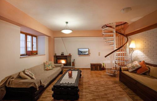 Kallisti Vitina Home - Photo 8