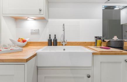 Elegant Garden Apartment, Private Parking & EV Charger, Walk to Town - Foto 45