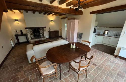 Beautiful Farmhouse - 1h40 South Paris - Foto 24