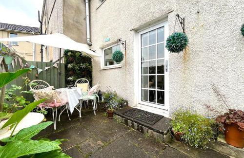 Wisteria Cottage an authentic and enchanting 2 bedroom cottage experience close to Brecon Beacons - Photo 7