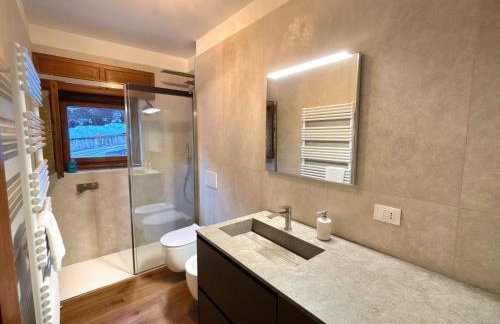 Exclusive Central Chalet, 5 min Sky Slopes, Garage - Foto 4