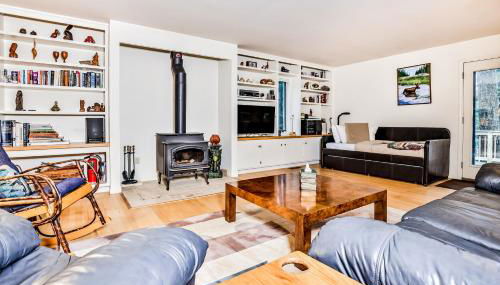 Boygan Bungalow - Photo 4