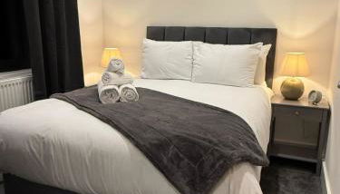 Large Luxury 5BDR Home 2 Bath and Free Parking - Foto 2