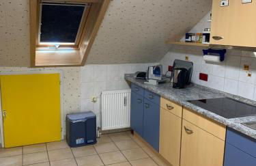 klimatisiere Dachwohnung in Weinsberg-Gellmersbach - Foto 9