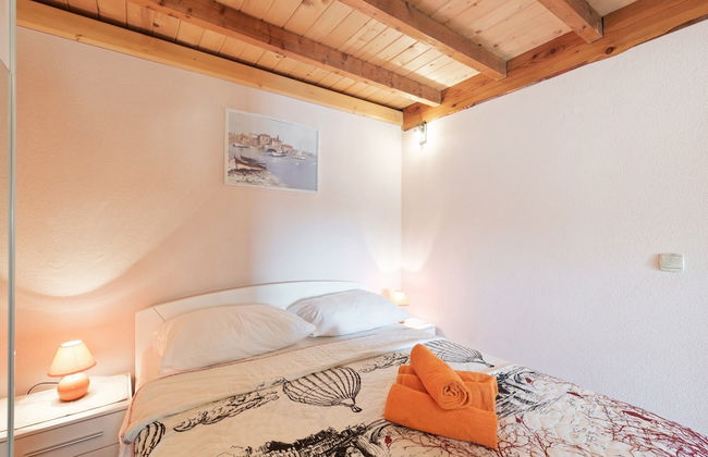 Pleasant Holiday Home in Polača with Swimming Pool - Photo 27