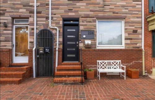 Chic 5 BD home in Little Italy - Foto 46