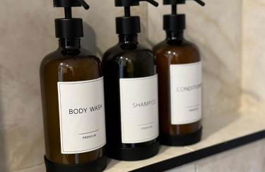 Luxury and Chic 2BR 2BA Apt only 15 Mins to NYC & Hoboken - Foto 11