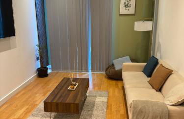 Modern Central Manchester Condo Next To AO Arena - Parking - Local Attractions - Foto 12