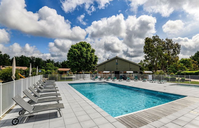 Serene Chalet in Hourtin Near Lake - Foto 11