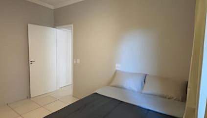 Apto mobiliado e bem localizado! - Foto 3