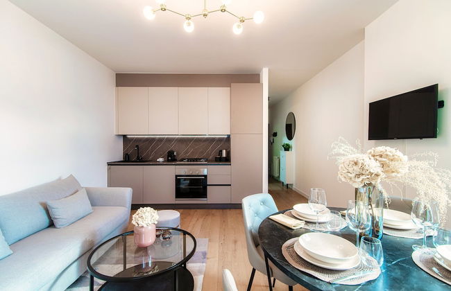 Monsignor Houses - Photo 28