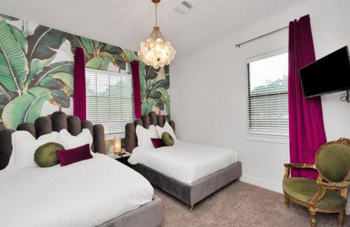 Houston's Downtown Bloom House - Spacious Floral Escape for Groups - Foto 33