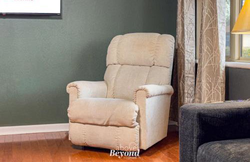 The Spacious Avocado - Foto 29