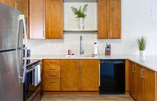 Landing Beautiful 1BD Pool Gym - Foto 8