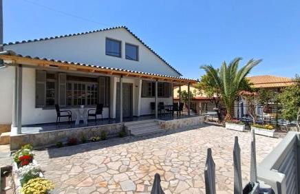 Villa Armonia - Photo 2