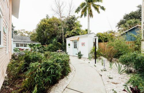 Hemingway KeyWest Vibes-mid term 2BR/1ba | St Pete - Foto 18