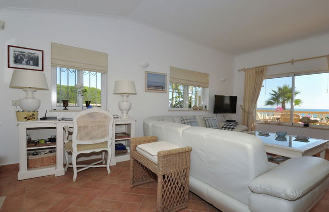 Semi-detached Villa With 1 Bedroom Located Near Meia Praia Beach - Lagos - Foto 9