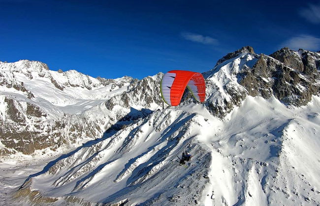 Vol en parapente à Chamonix-Mont-Blanc - Photo 1