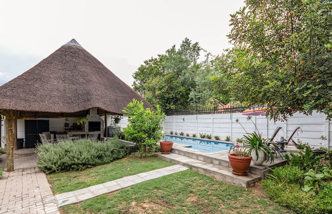 Stylish 2-bed Apartment in Centurion, Pretoria - Foto 28