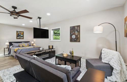 Hickory Hideaway Pet-Friendly Haven with Fire Pit! - Foto 4