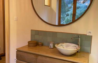 Très belle maison spacieuse et lumineuse, vue sur la station de Risoul et de Vars - Foto 42