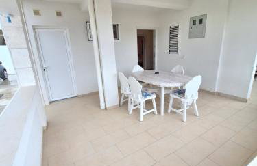 Sunny Bi-Pi Apartment - Photo 25