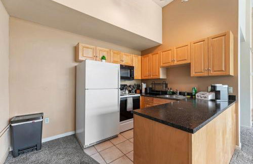 Spacious Downtown Loft Bunkbeds 2 TVs Gym - Foto 33