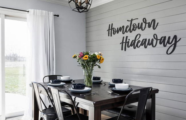 Hometown Hideaway - 4BR 2 5BA Pool Game Room - Foto 18