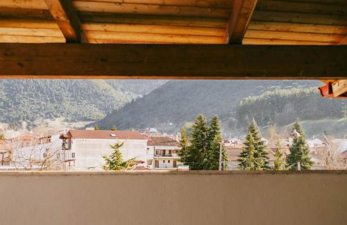 Rokani Sofita I at Kalavrita Center - Photo 18