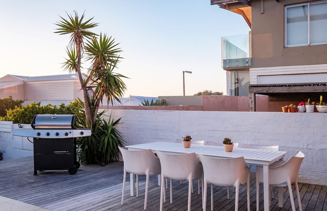 Stylish Holiday Home With Private Pool Ocean Views Jumeirah Blue - Photo 49