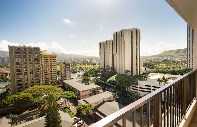 Hawaiian Sun Holidays - Photo 14