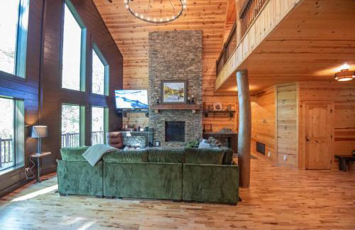 Our Place to Paws 4 Bd Lux Blue Ridge Mnt Cabin - Photo 8