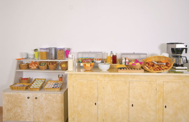 Séjours & Affaires Lyon Saint-Nicolas - Photo 19