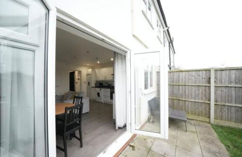 HEATHROW AIRPORT apartments-FREE parking-Free underground to and from Heathrow-30 min central London - Foto 67