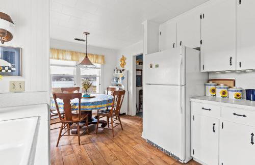 Charming 2-Bedroom Strong Cottage in Twin Lake, MI - Foto 10