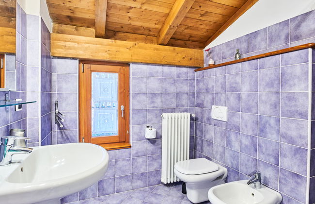 2 bedroom Apartment in Bellano with garden - Photo 21