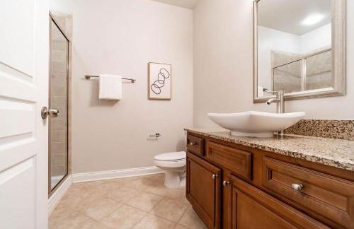 Landing Stunning 2BD Pool Courtyard - Foto 14